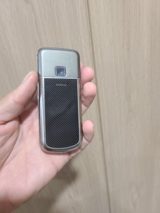 Nokia 88 00 carbon.