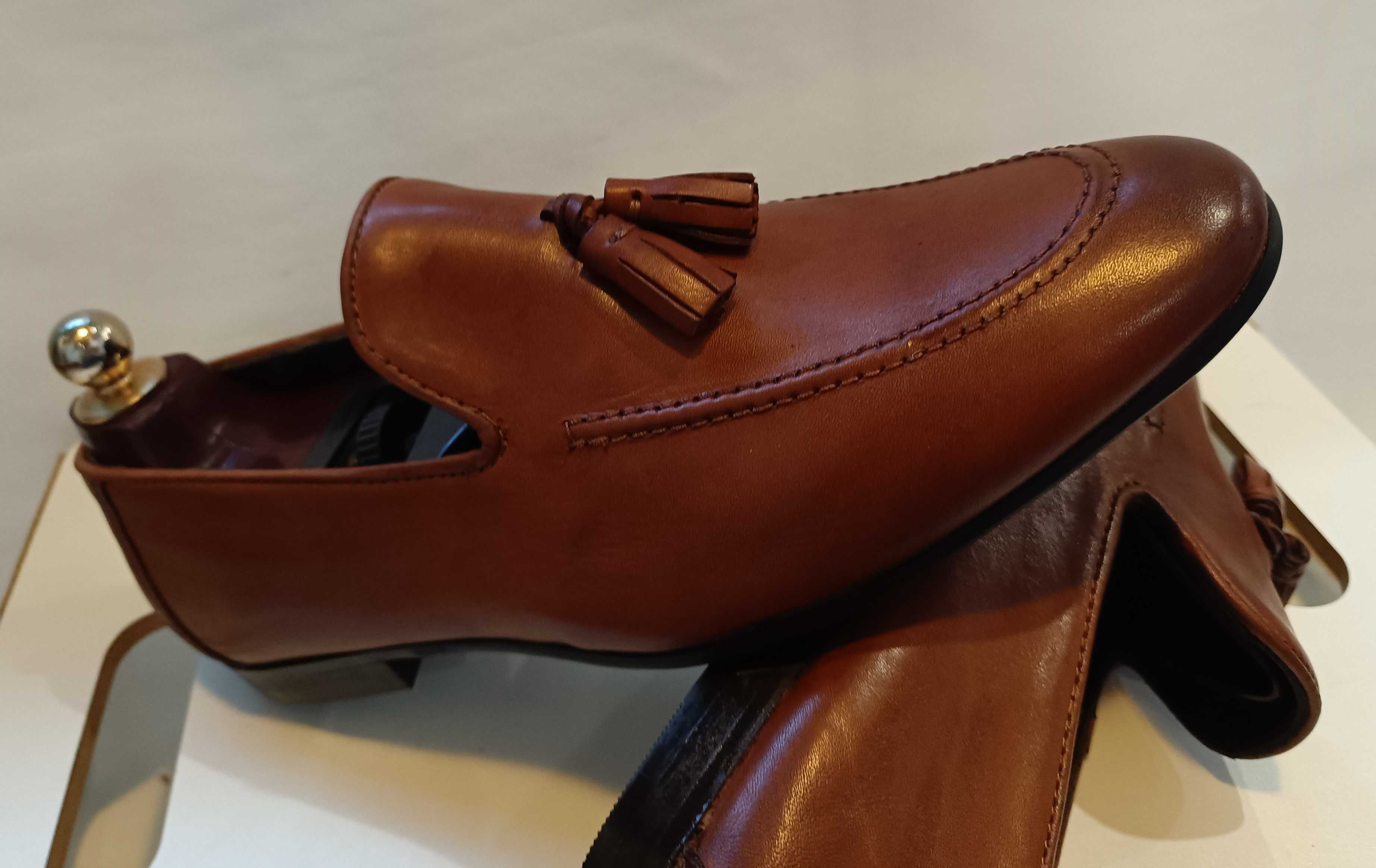 Pantofi loafer 43 tassel premium ZIGN London NOI piele naturala moale