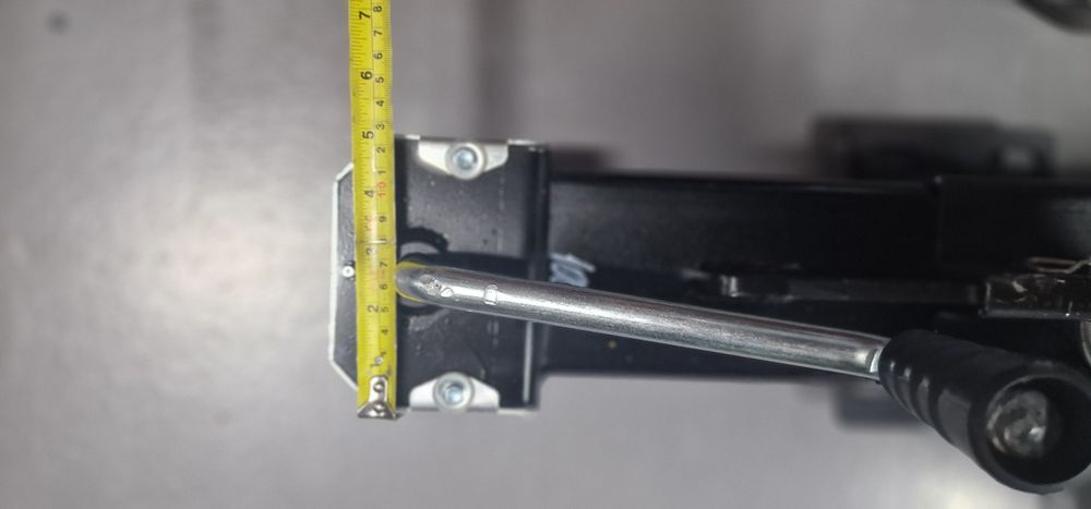 Picior sprijin remorca 14 tone cu reductor foarte calitativ si solid p