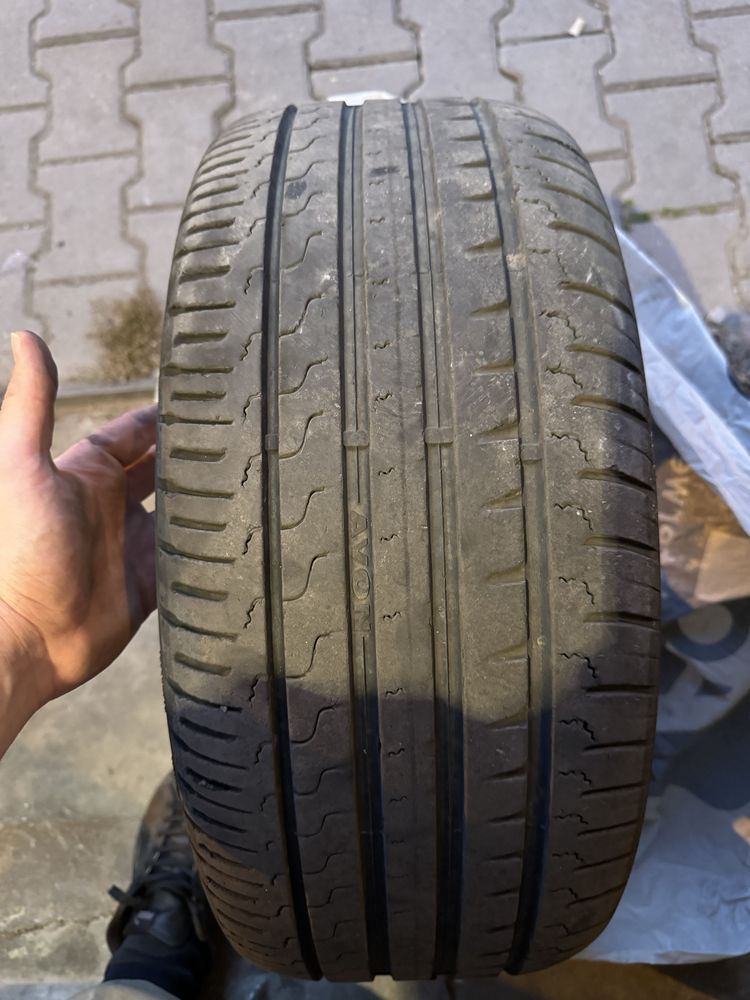 Летни гуми 225/40/18 и 255/35/18