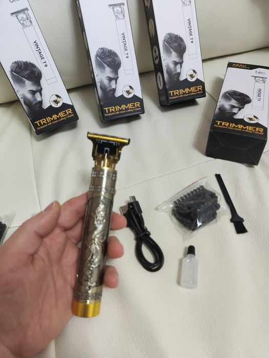 Mașină de tuns ras contur barba / Model Retro Metalica