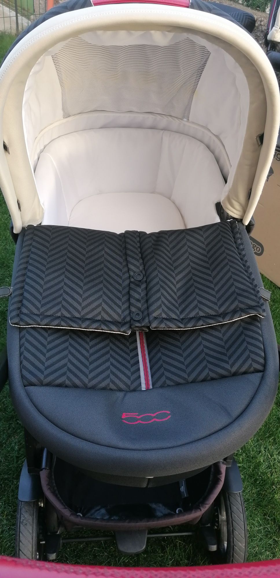 Бебешка количка Peg Perego Fiat 500 3в1