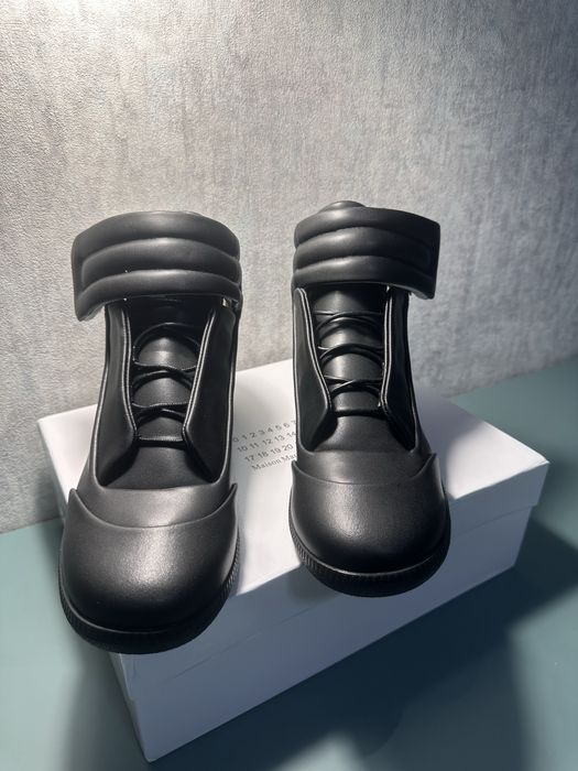 Futures Maison Martin Margiela