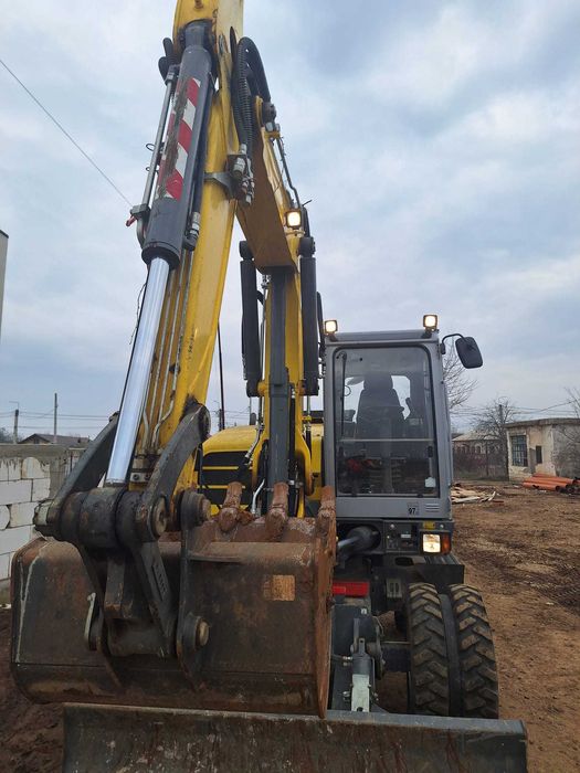 Excavator pe roti Wacker Neuson EW100/Posibilitatea finantare leasing