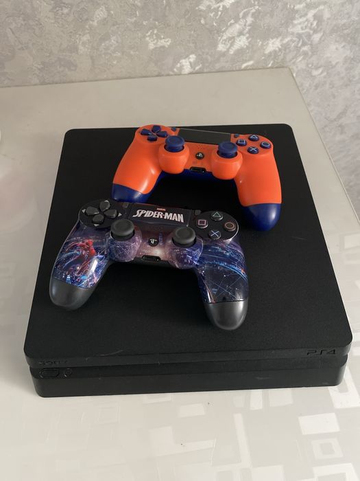playstation 4 slim