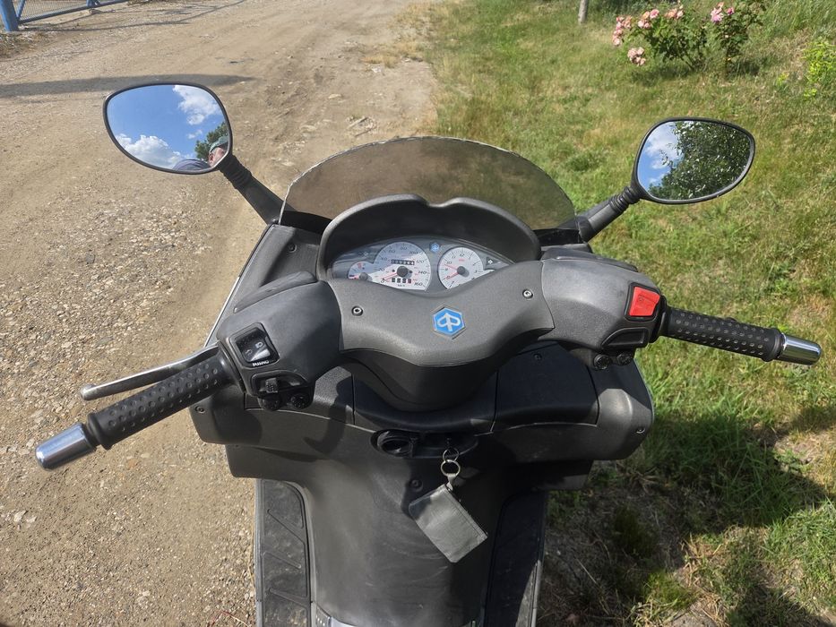 Vând scuter Piaggio