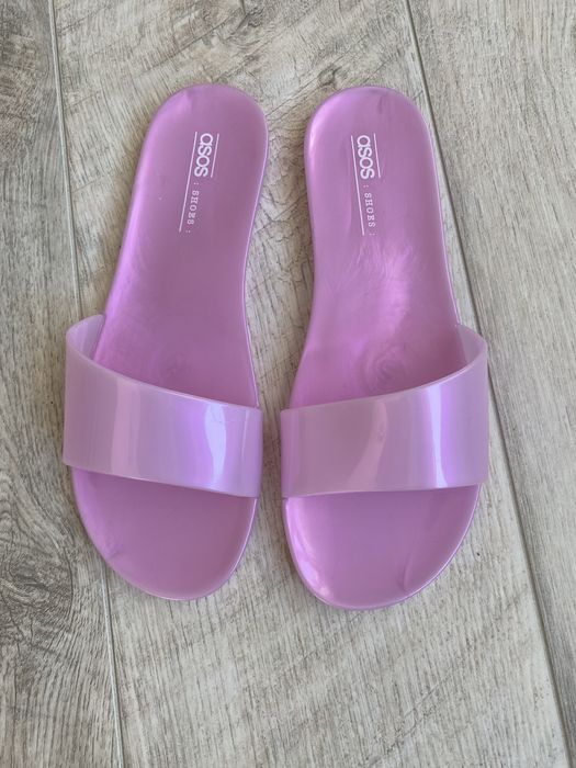 Чисто нови гумени чехли Asos Design, размер 39 (38.5)