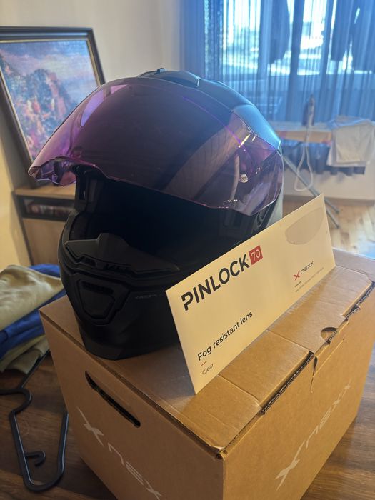 Здравейте продавам каска Nexx Y100R