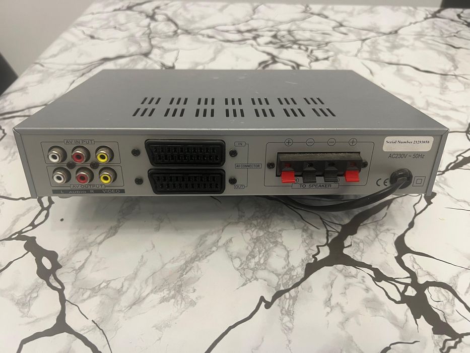 Amstrad   DVD karaoke Mixer Convertor AKR 0600