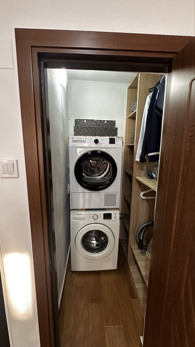 Inchiriez apartament Ramnicu Valcea 3 dormitoare.