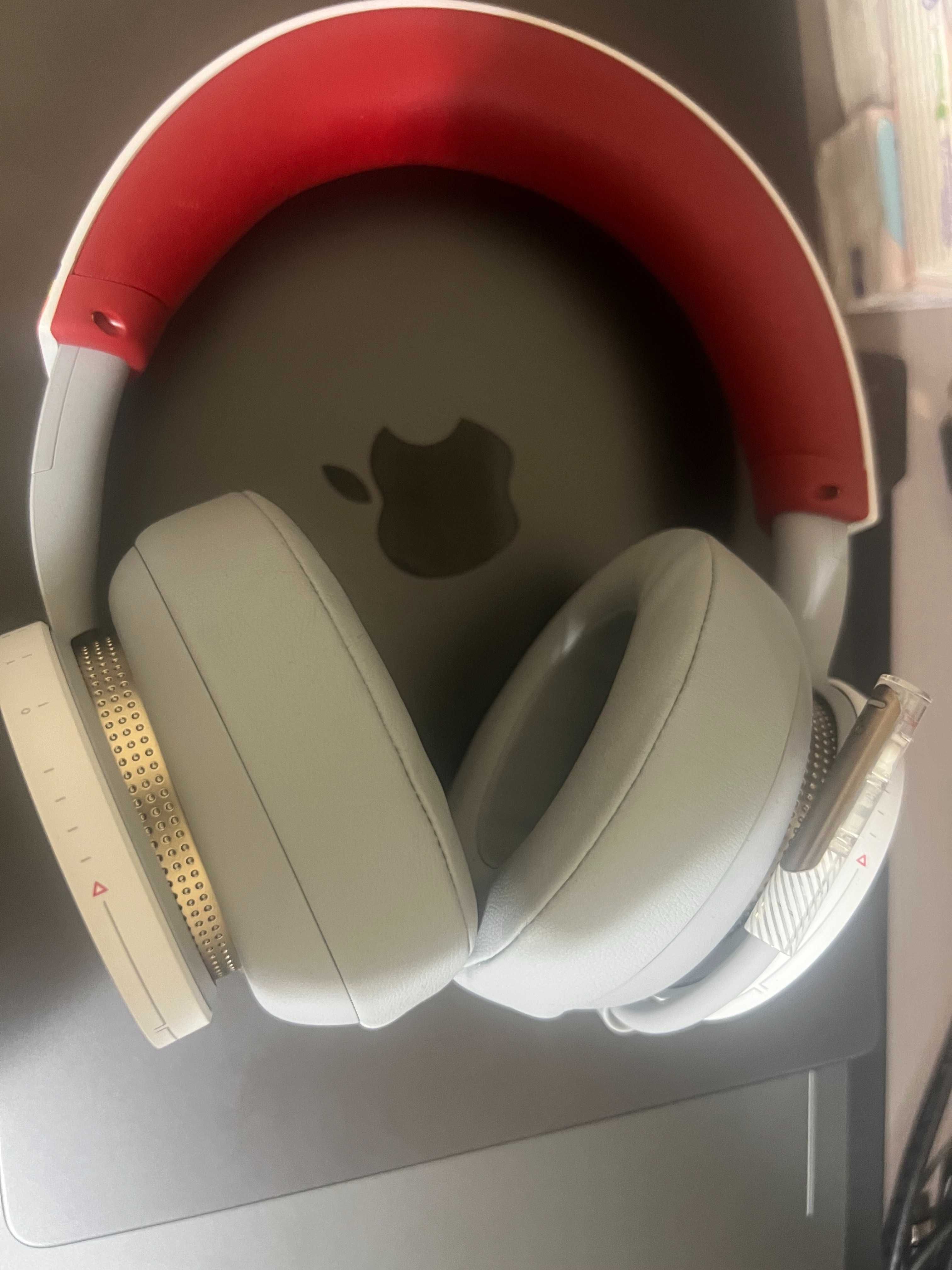 Xbox Starfiled Limited Edition Headset без гаранция