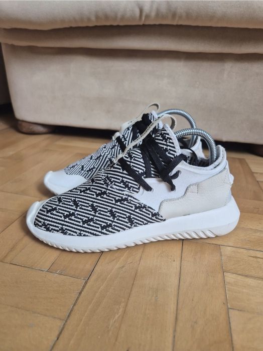 Pantofi sport de damă Adidas Tubular Entrap PK W, mărimea 36