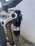 Vand shock fox float RP2