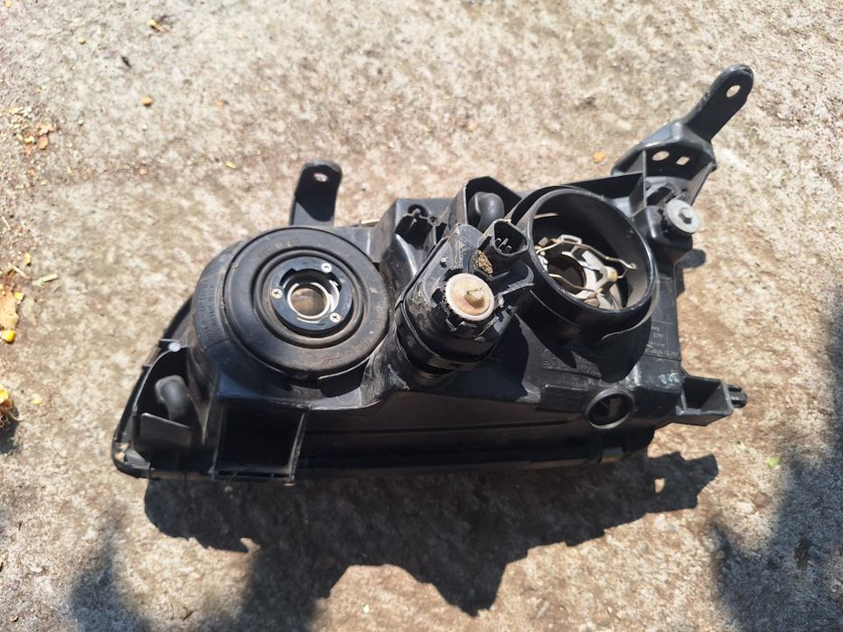 Десен Фар За Toyota Picnic 1996-2001 Година  Тойота Пикник