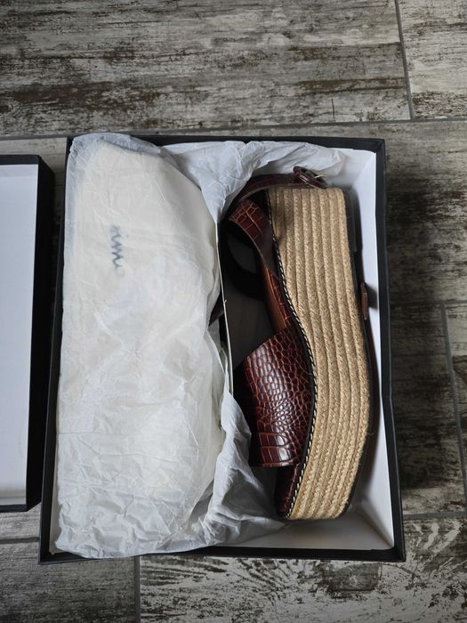 Sandale Massimo Dutti