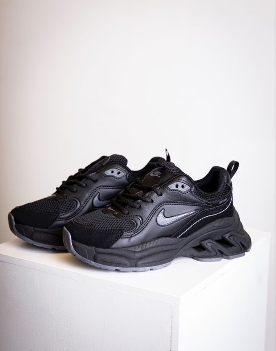 Дамски маратонки Nike