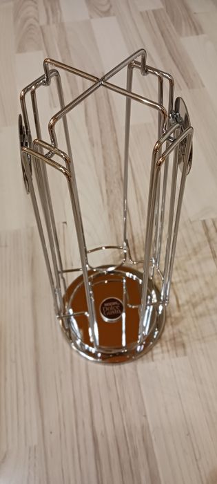 Поставка за капсули DOLCE GUSTO