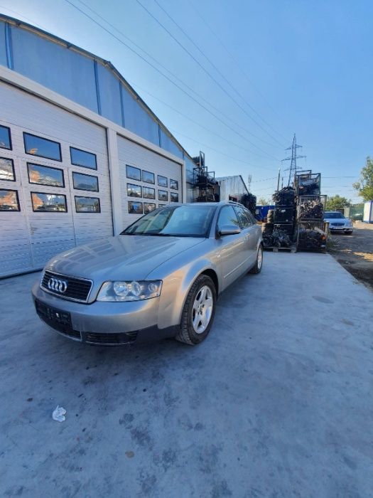 Audi a4 2.5tdi AN 2003 Dezmembrez/Dezmembram