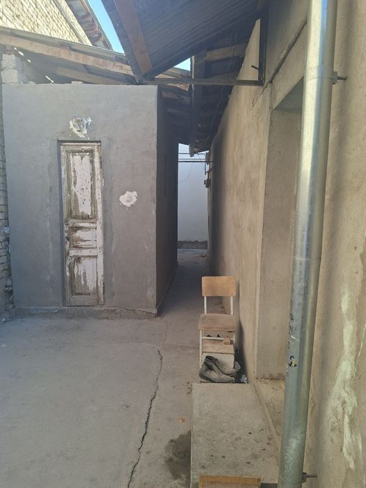 Участок 4 сотки с постройкой под снос отличное место для строительст