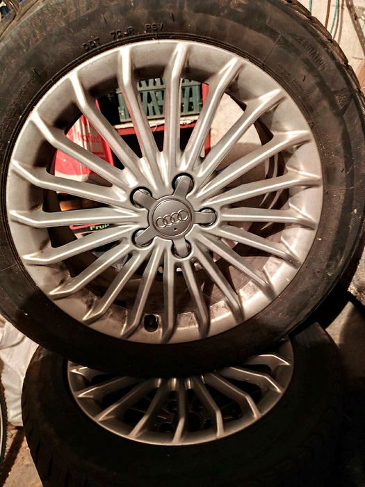 Джанти с гуми за Ауди в много добро състояние