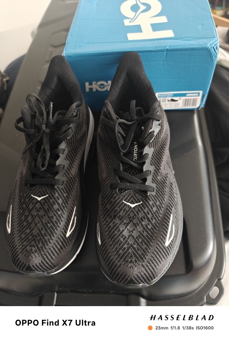 Hoka Clifton 9 marimea 42(26.5cm)