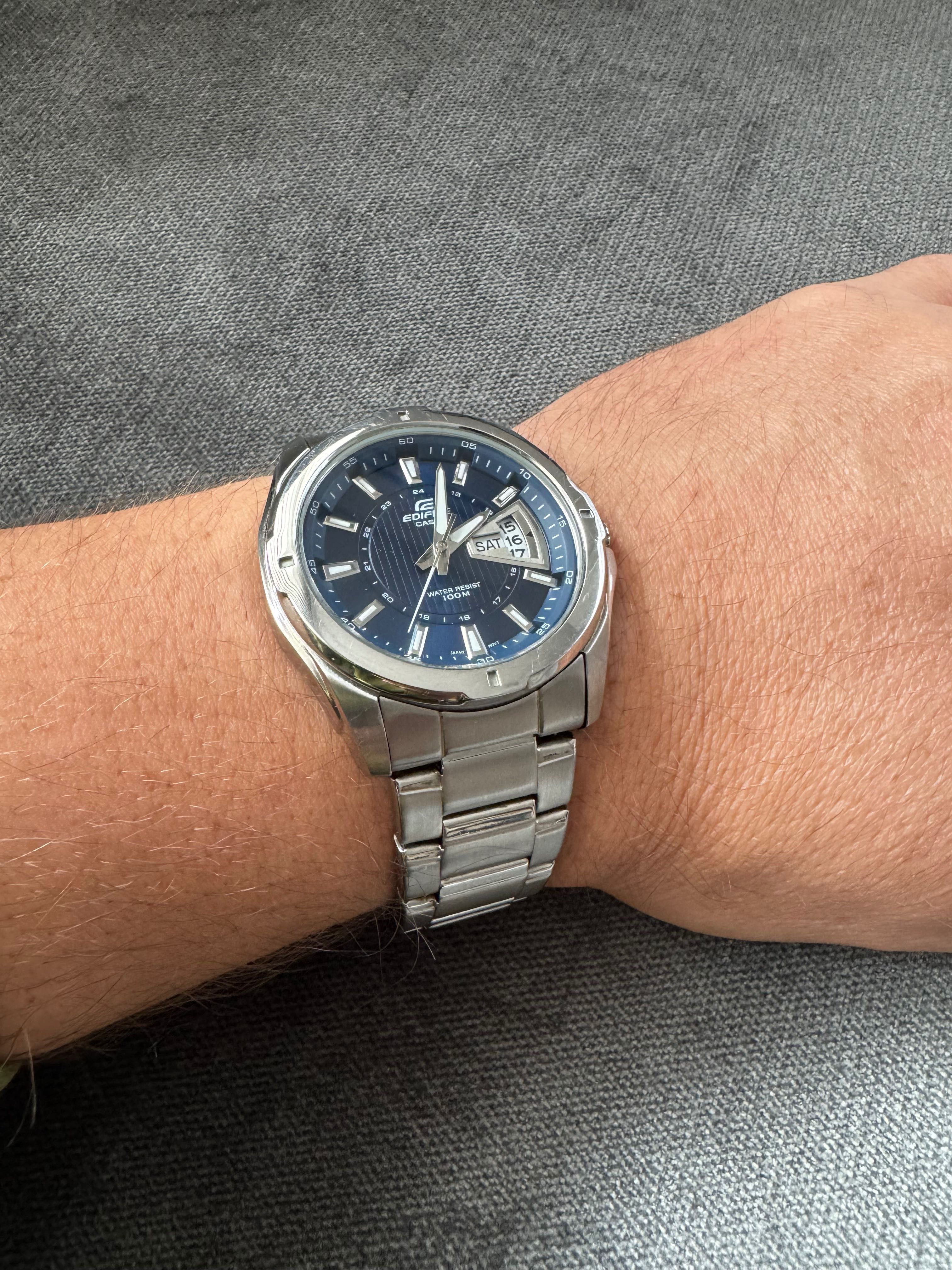 Часовник Casio Edifice EF-129D-2A