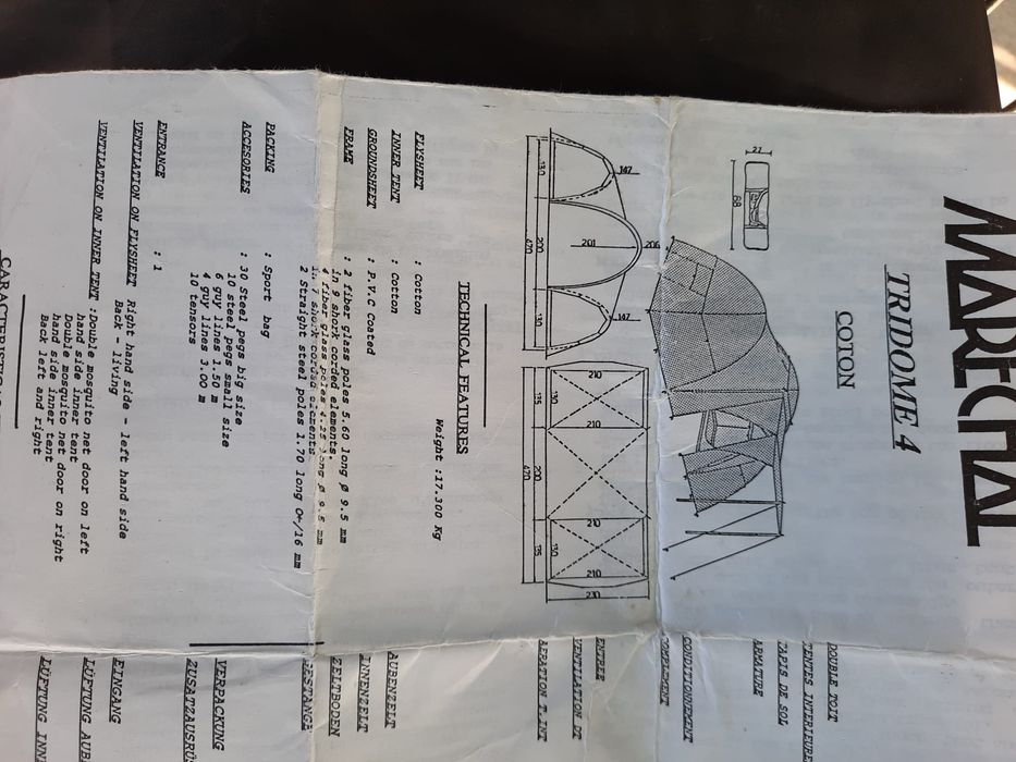 vand cort marechal 4 persoane