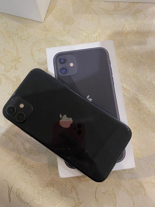 Продам Iphone 11 128gb не вскрыт идеал