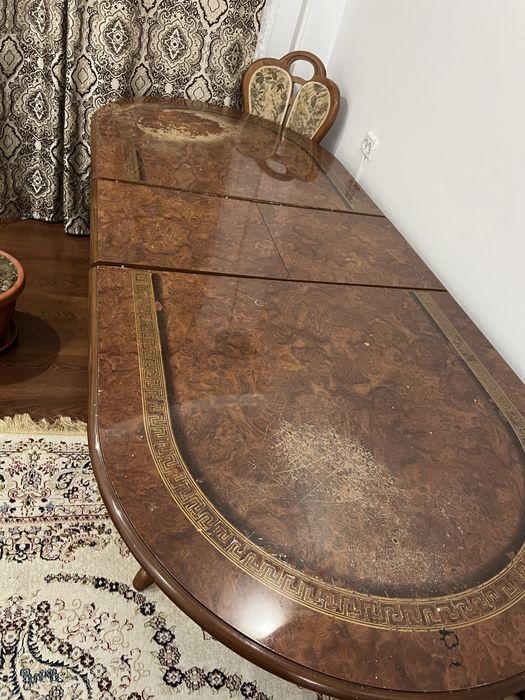 Для дома 2 дивана и кресло 140000. Стол 70000 есть торг