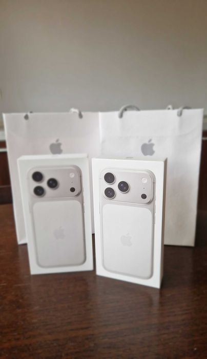 iPhone 17 Pro, silver - Нов, фабрично запечатан
