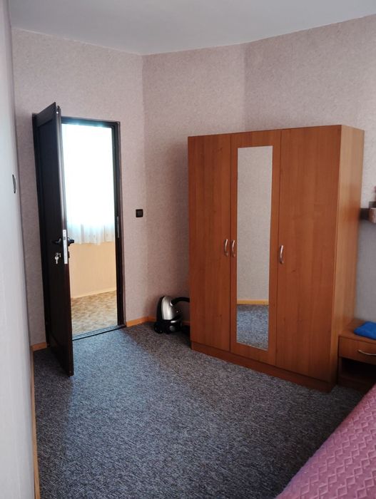 Продавам къща в гр. Каспичан