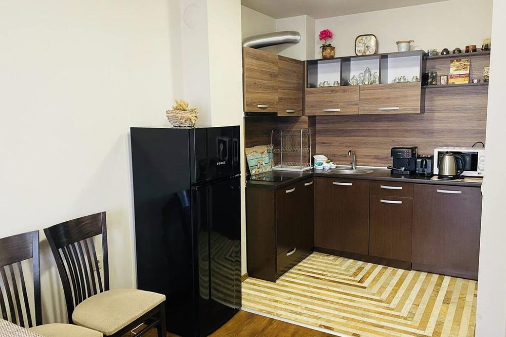 Дава се под наем Двустаен апартамент в Бургас, Сарафово - 69 кв.м за 408 € - Снимка #1