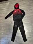 Детски анцуг 134 размер  Jumper