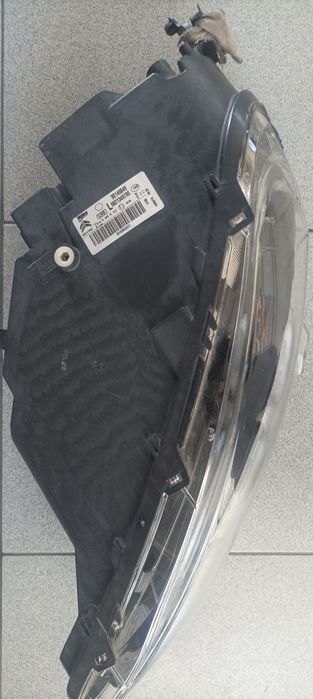 Фар Citroen Cactus 2019