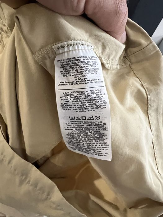 Nike Sportswear size M