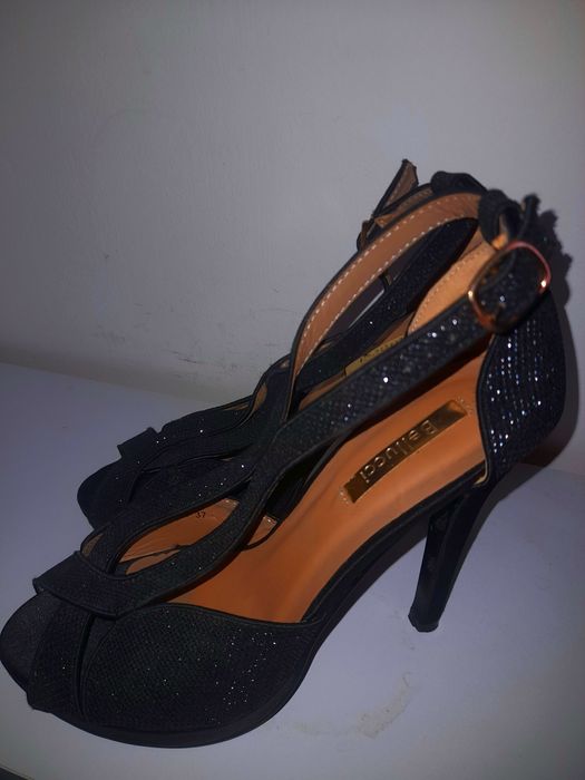 Sandale Belluci elegante