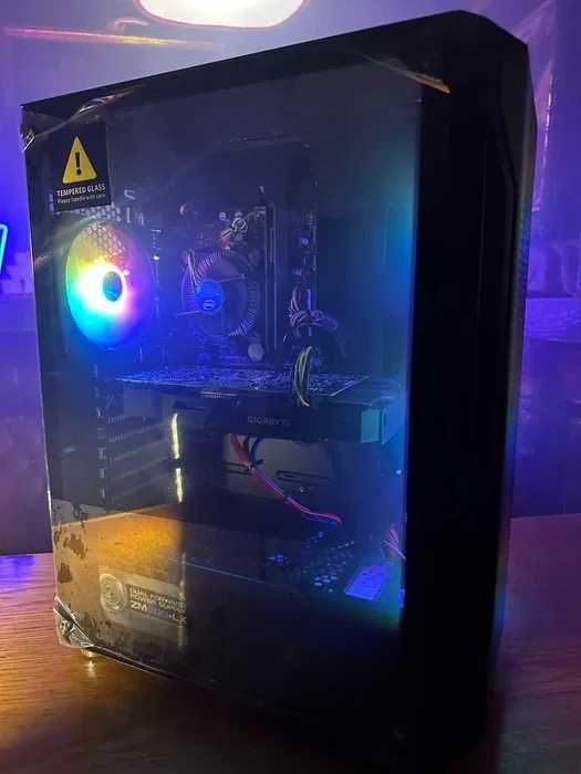 Геймърски Компютър I5-4590, 8GB, RX470 4GB, 120GB SSD, 500GB HDD NORGB