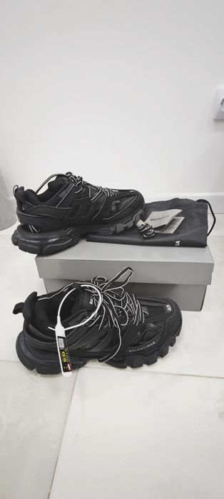 Balenciaga Track  40