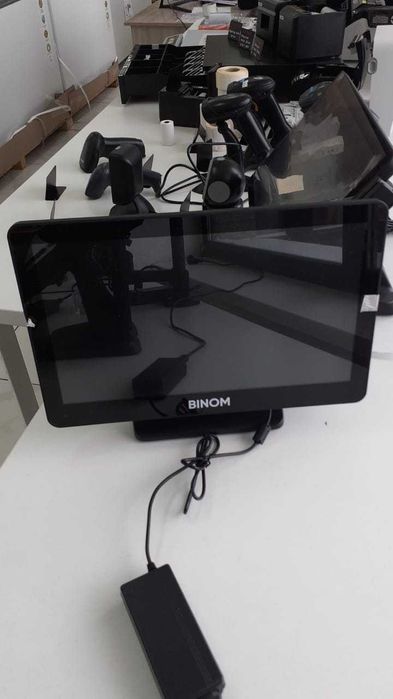 Сенсорный POS терминал моноблок BINOM 1011 Intel Core I3