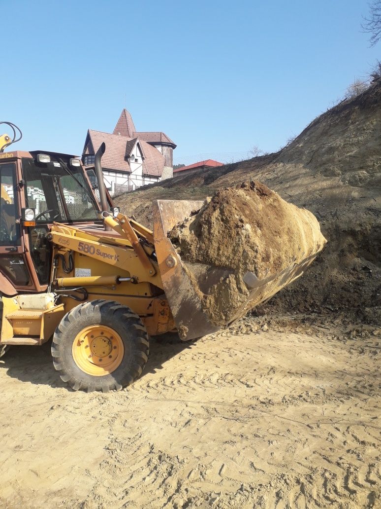 închiriez buldoexcavator,miniexcavator,dumper,autobasculanta