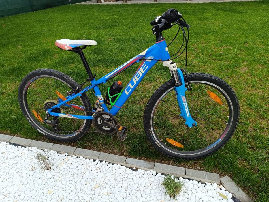 Bicicleta Cube roti de 24.