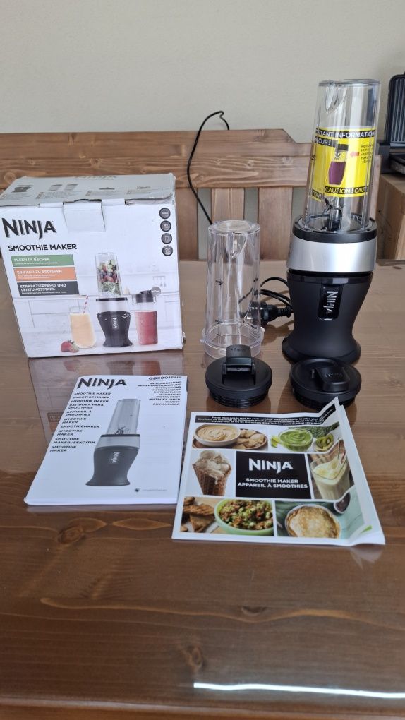 Блендер,смути Nutri Ninja Foodi, 700W, 2x470 мл, 18000 об/мин.