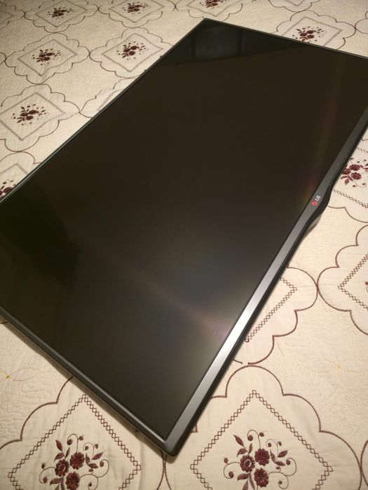 Tv LG 3D, 108 cm,ecran intact,probabil problema leduri.