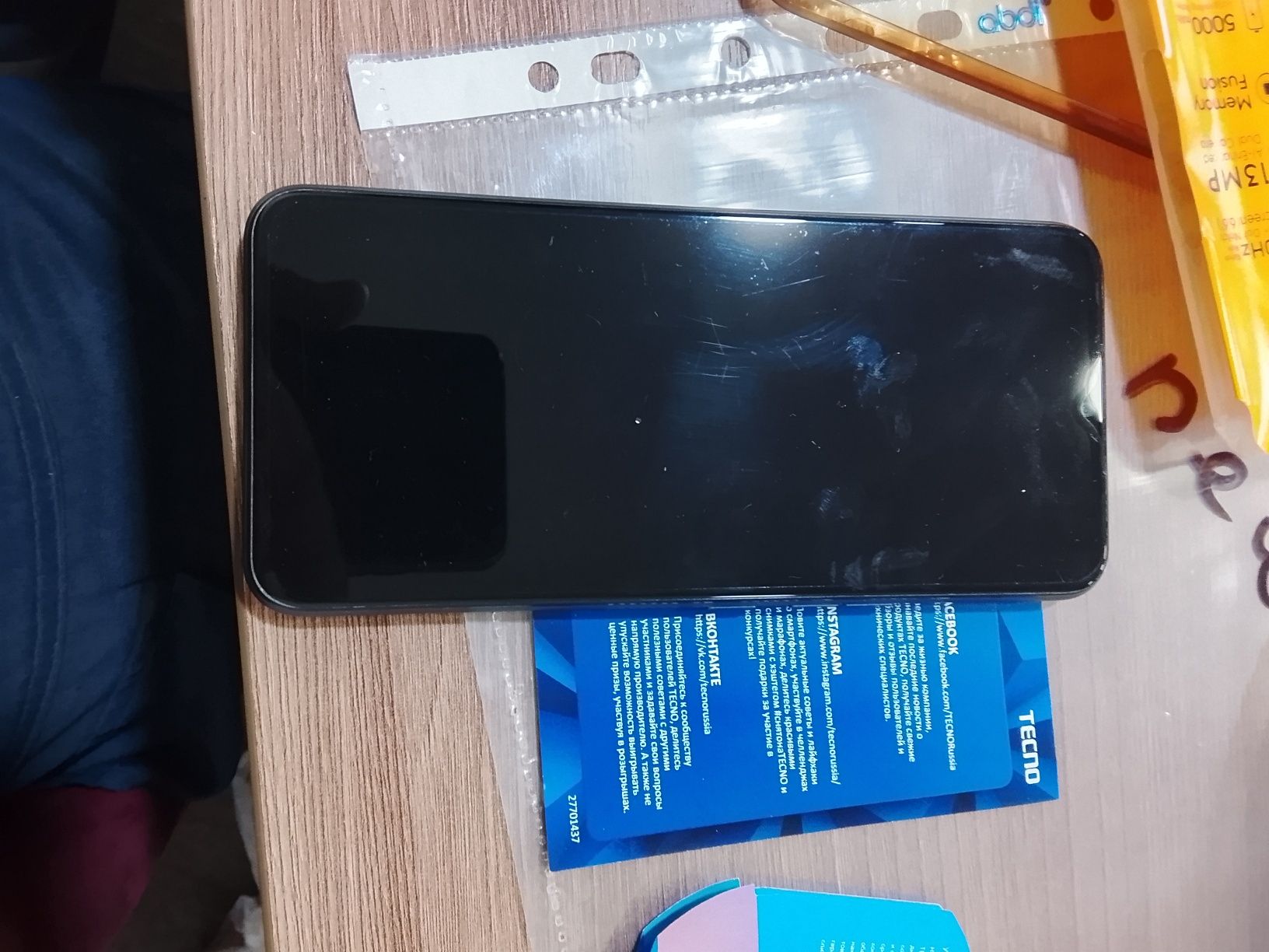 Прдаю  TECNO spark C 8