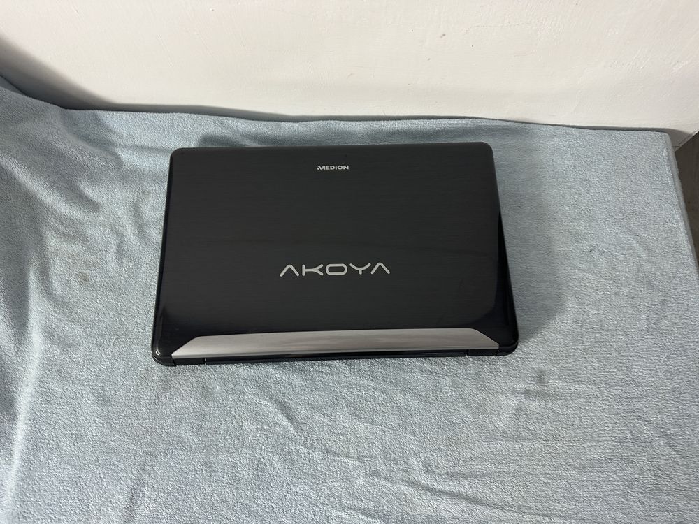 Laptop Medion Akoya-display mare 17,3-Intel Core i7 -8 Gb - nVidia GT-