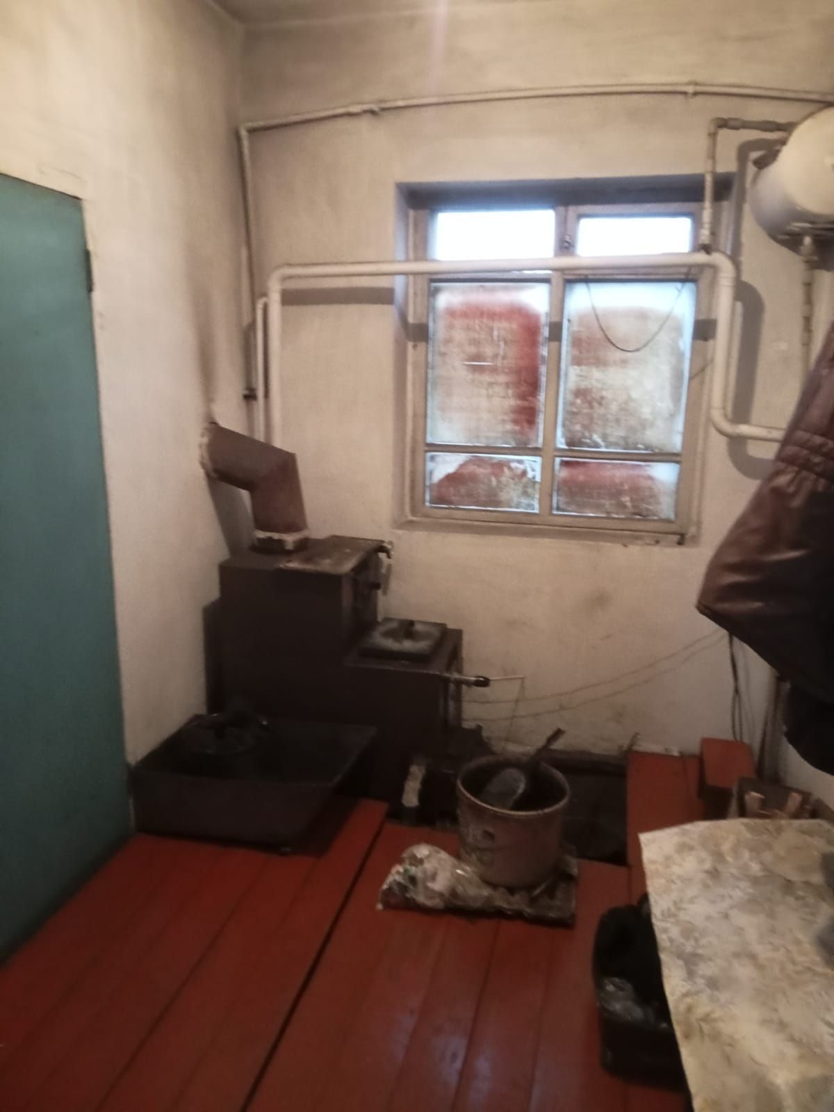 Продаётся дом в районе ойсаз(ОПХ)
