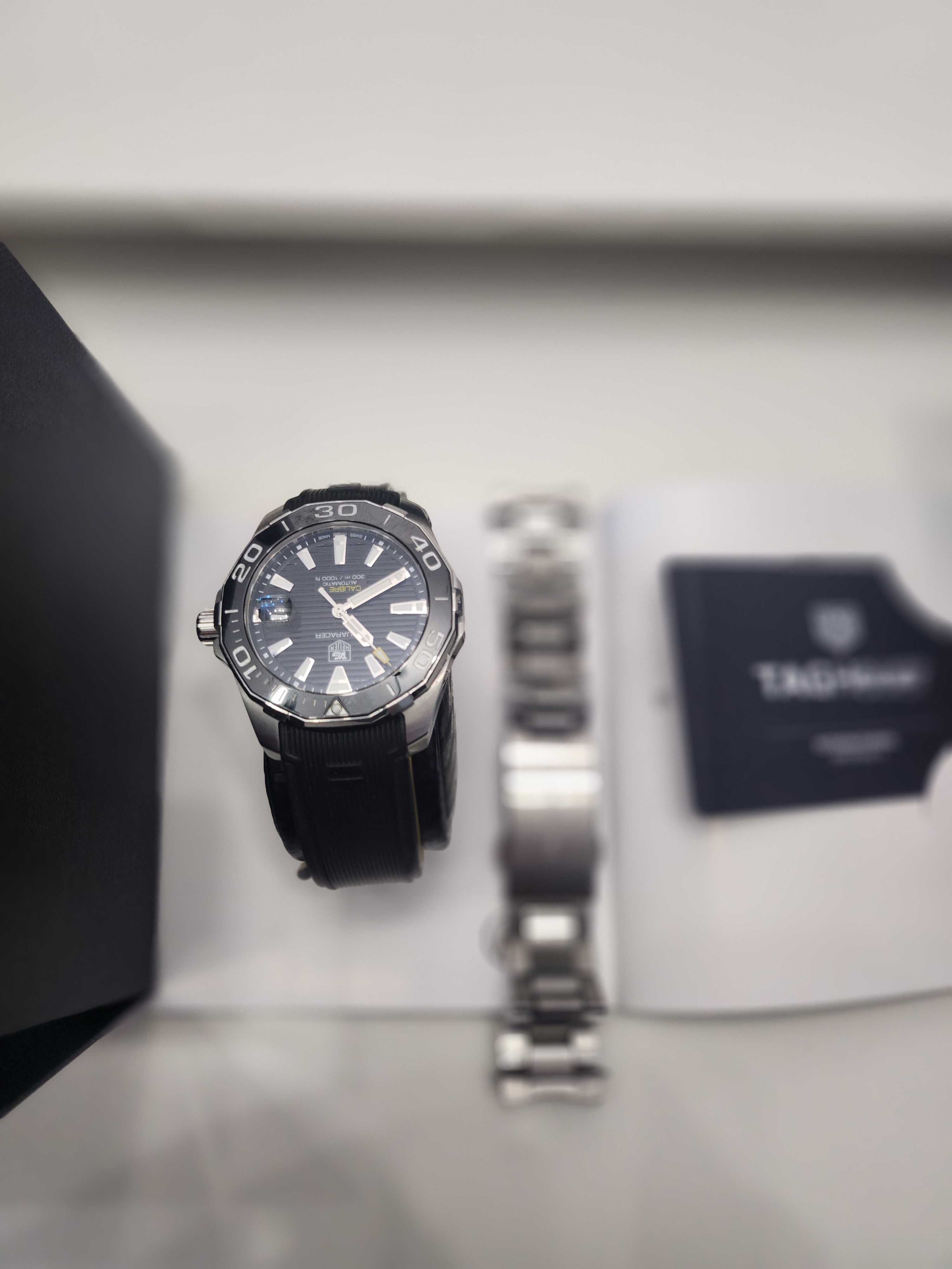 TAG  HEUER AquaRecer 43MM Cermaic- Precizia intalneste Puterea