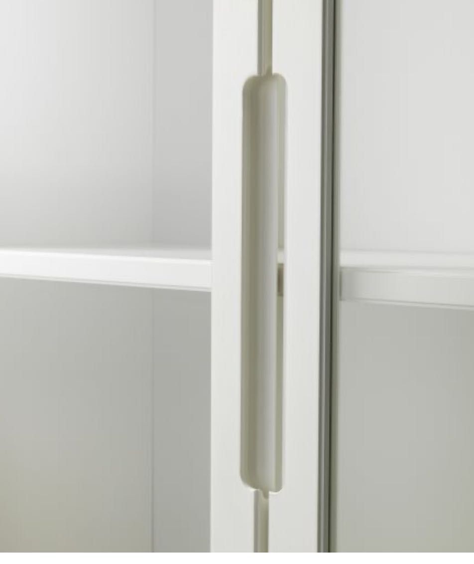 Витрина Ikea REGISSÖR