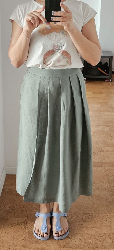 Zara fusta pantalon in M- L