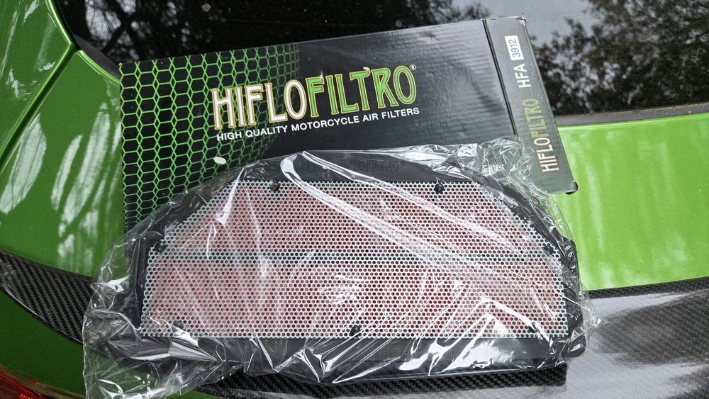 Suzuki L0- L3 1000/ въздушен филтър